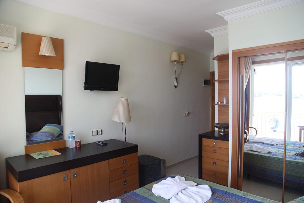 סייד Yali Hotel מראה חיצוני תמונה